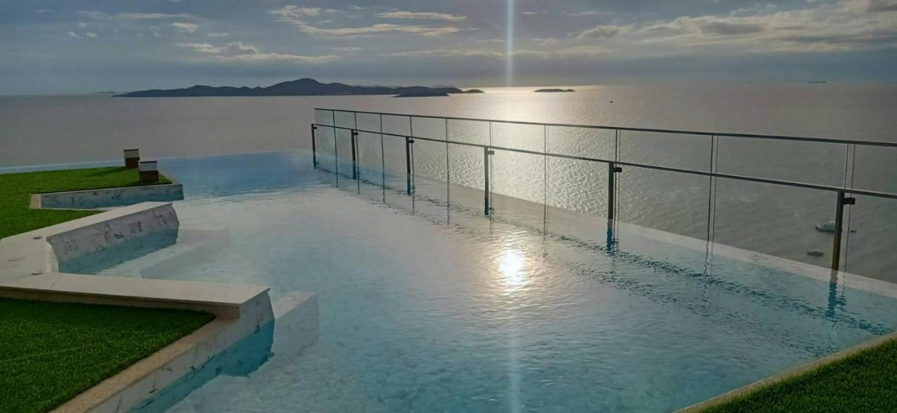the andromeda condominium seaview Pattaya Exterior foto