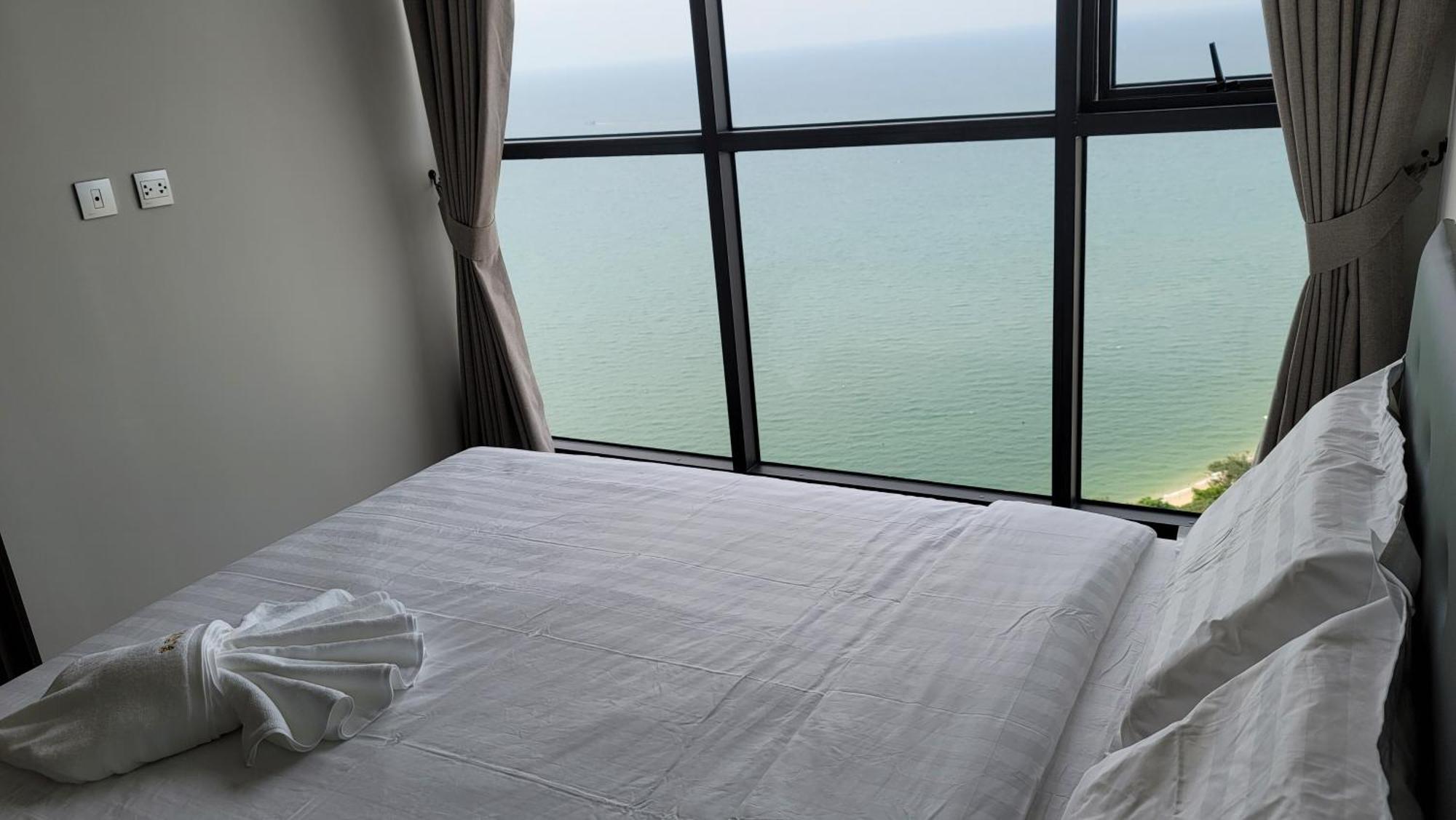 the andromeda condominium seaview Pattaya Quarto foto